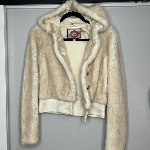JUICY COUTURE Beige Faux Fur Hooded Bomber Jacket - Picture 2 of 9